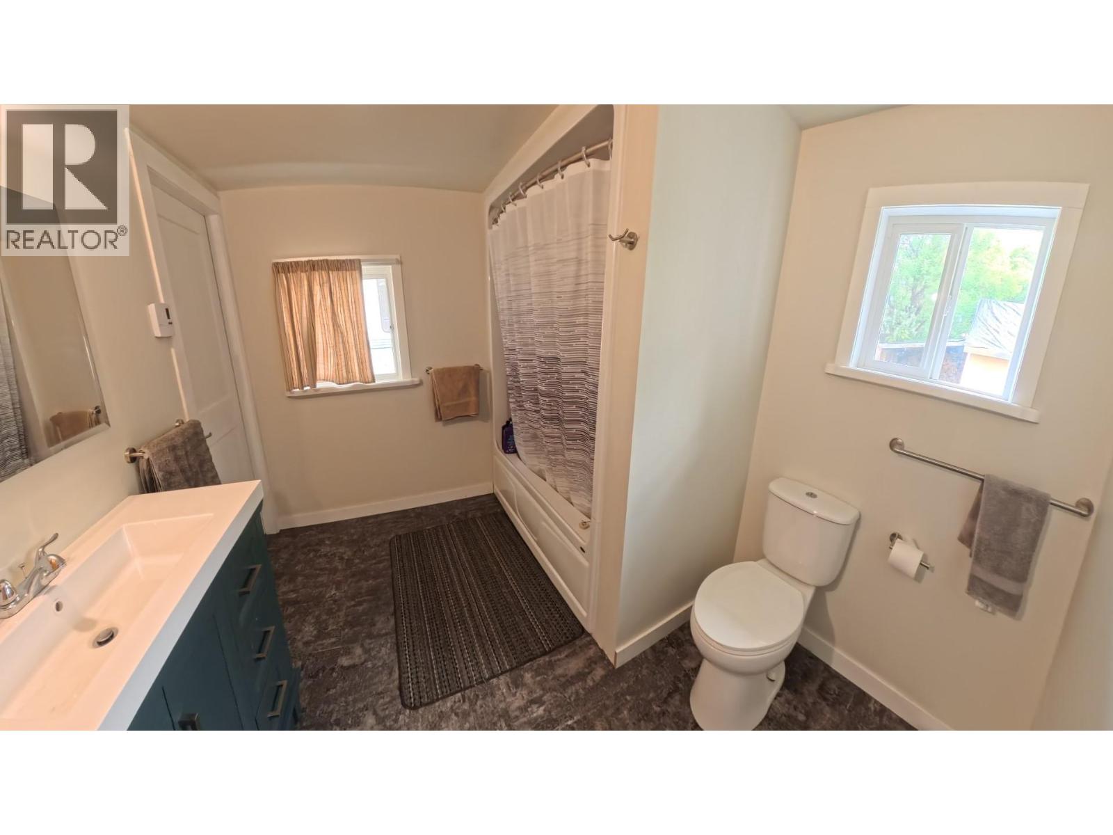 780 Cameron Avenue, Grand Forks, British Columbia  V0H 1H4 - Photo 17 - 10391459