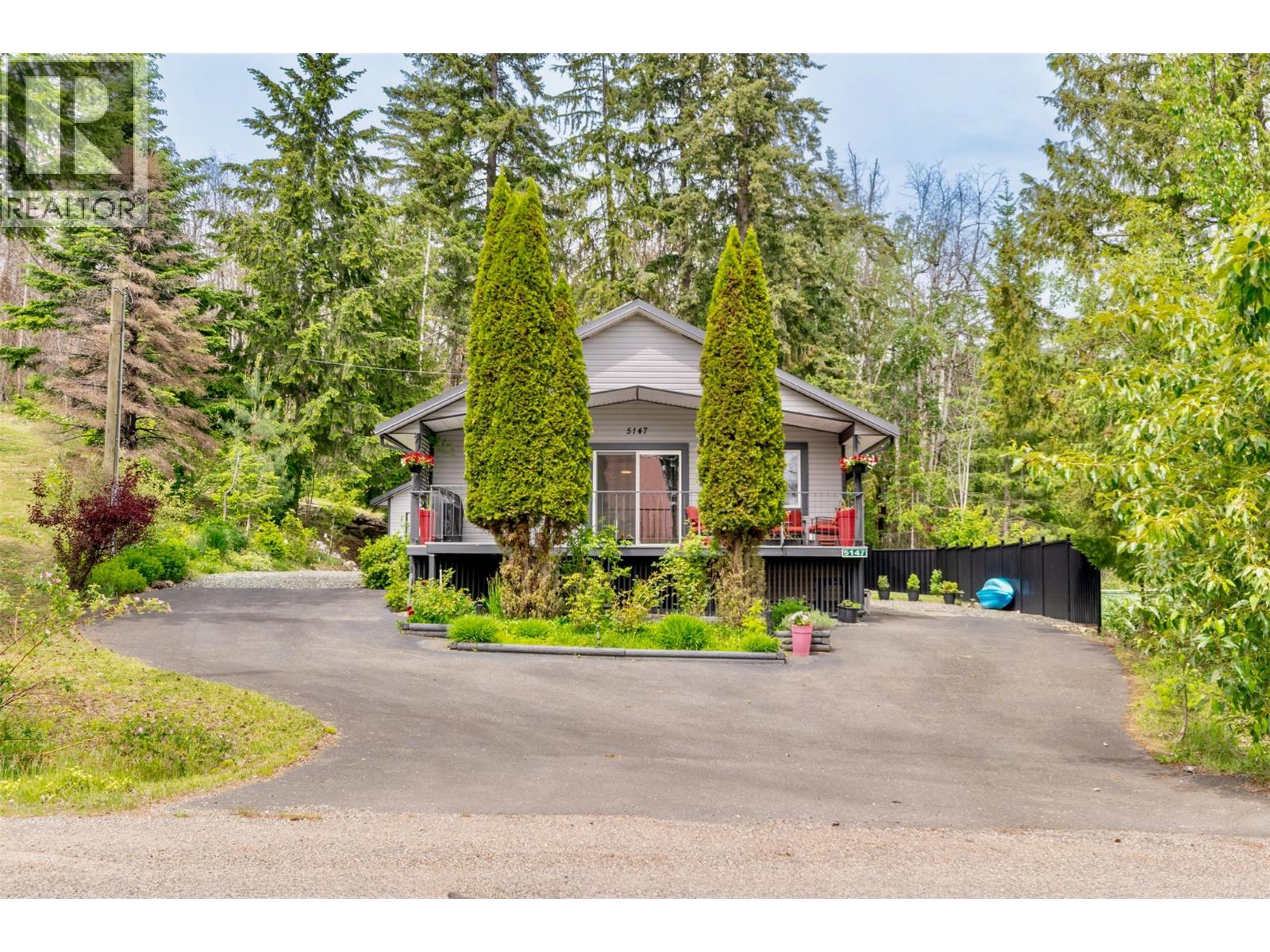 5147 Tallington Drive, Celista, British Columbia  V0E 1M6 - Photo 34 - 10387731