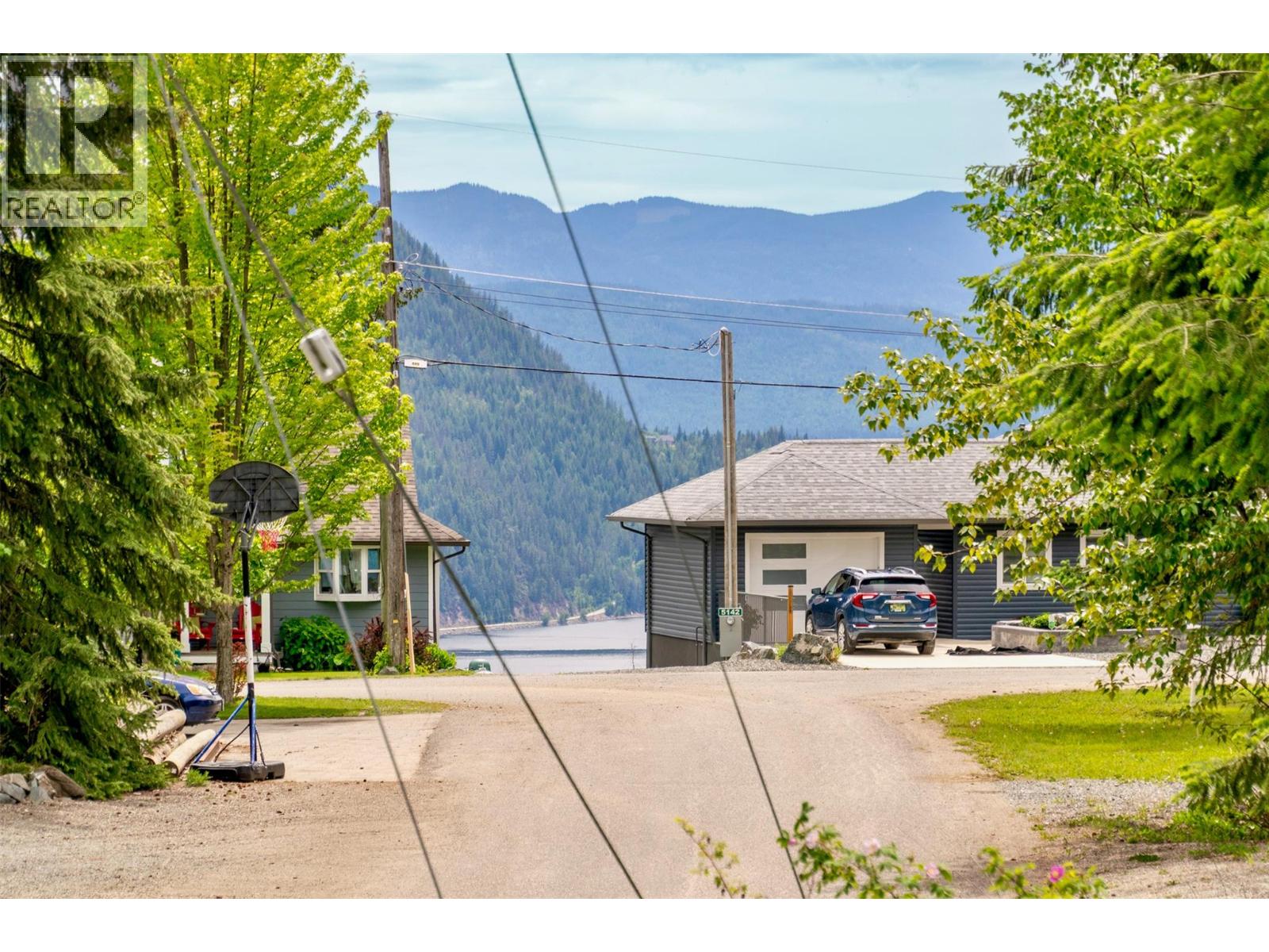 5147 Tallington Drive, Celista, British Columbia  V0E 1M6 - Photo 13 - 10387731