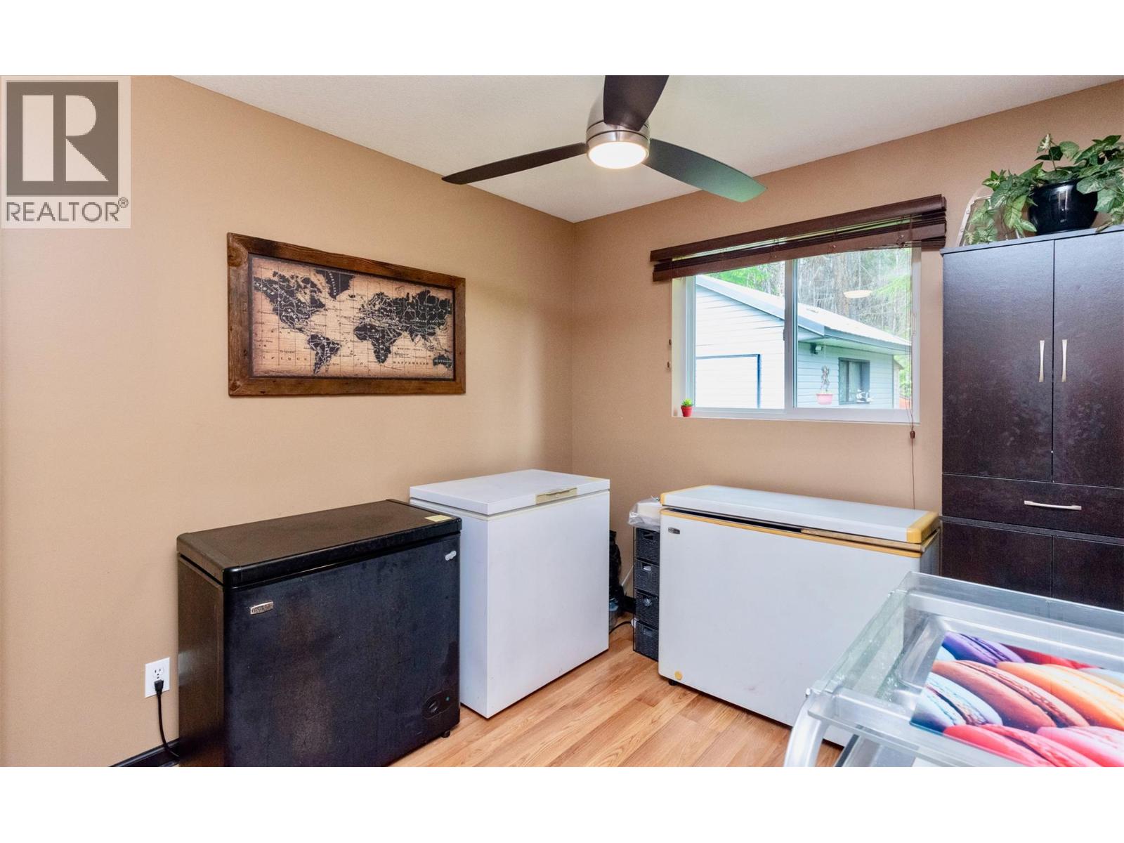 5147 Tallington Drive, Celista, British Columbia  V0E 1M6 - Photo 31 - 10387731