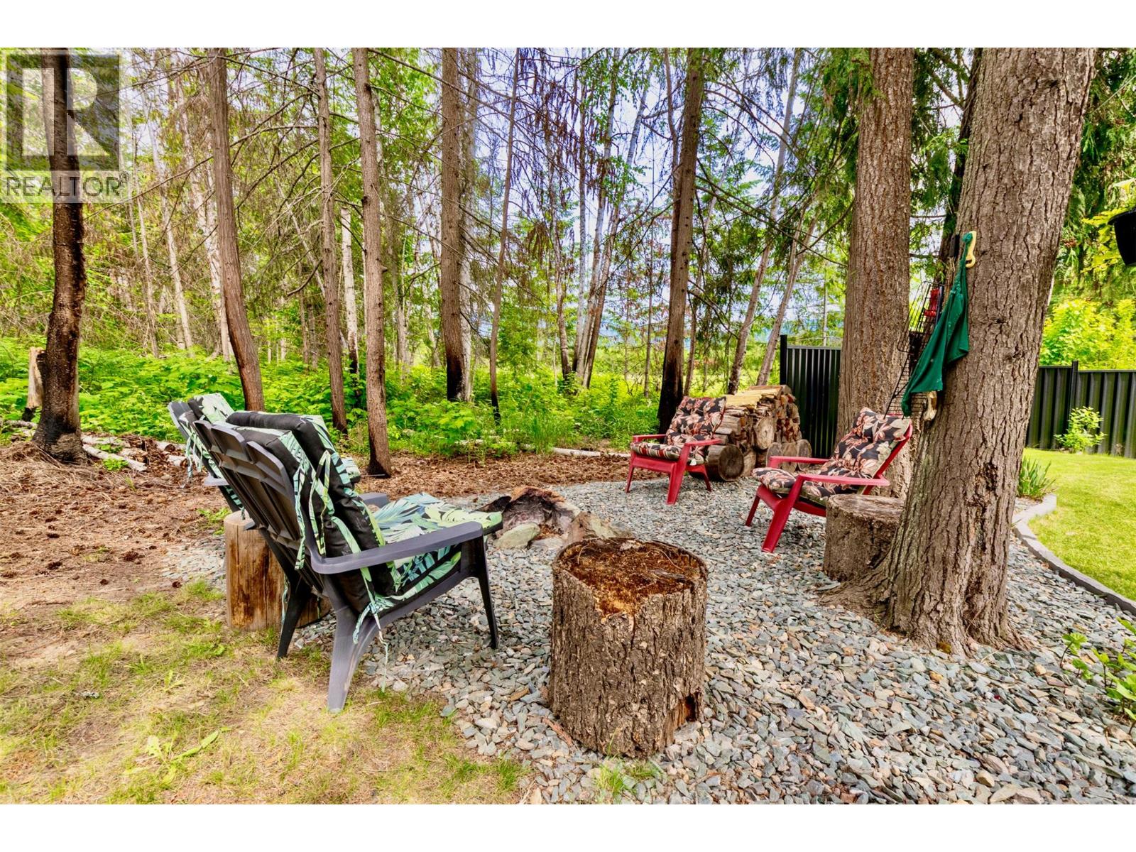 5147 Tallington Drive, Celista, British Columbia  V0E 1M6 - Photo 8 - 10387731