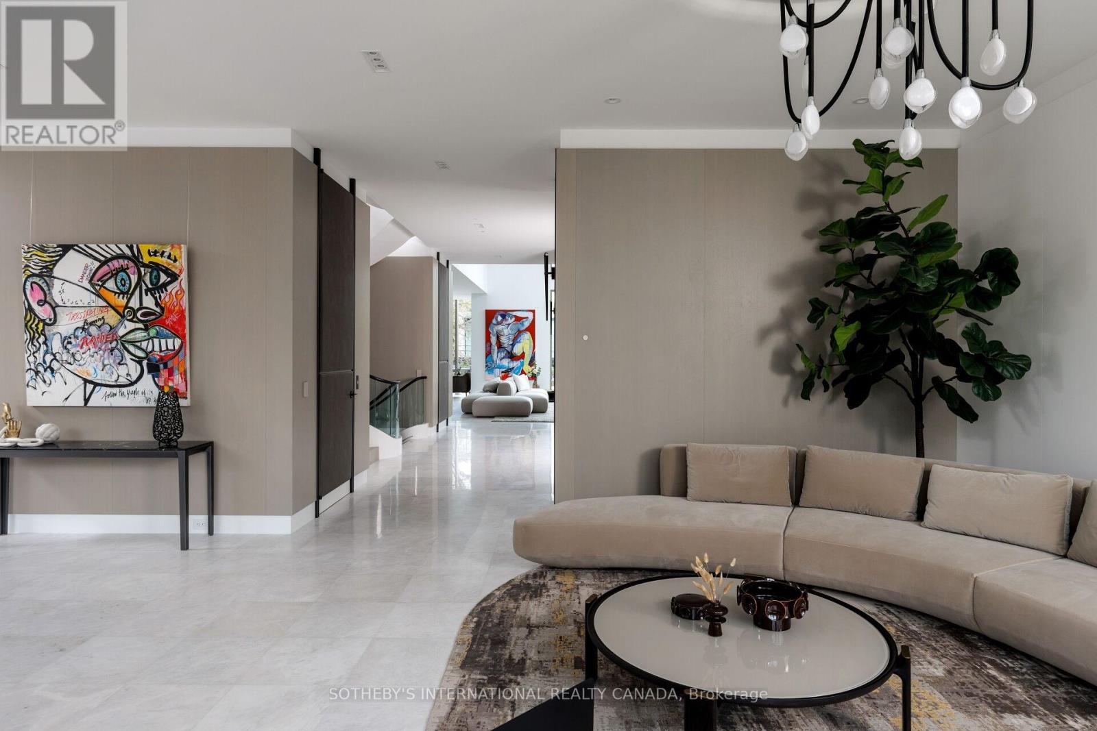 211 Dunvegan Road, Toronto, Ontario  M5P 2P3 - Photo 14 - C13097606