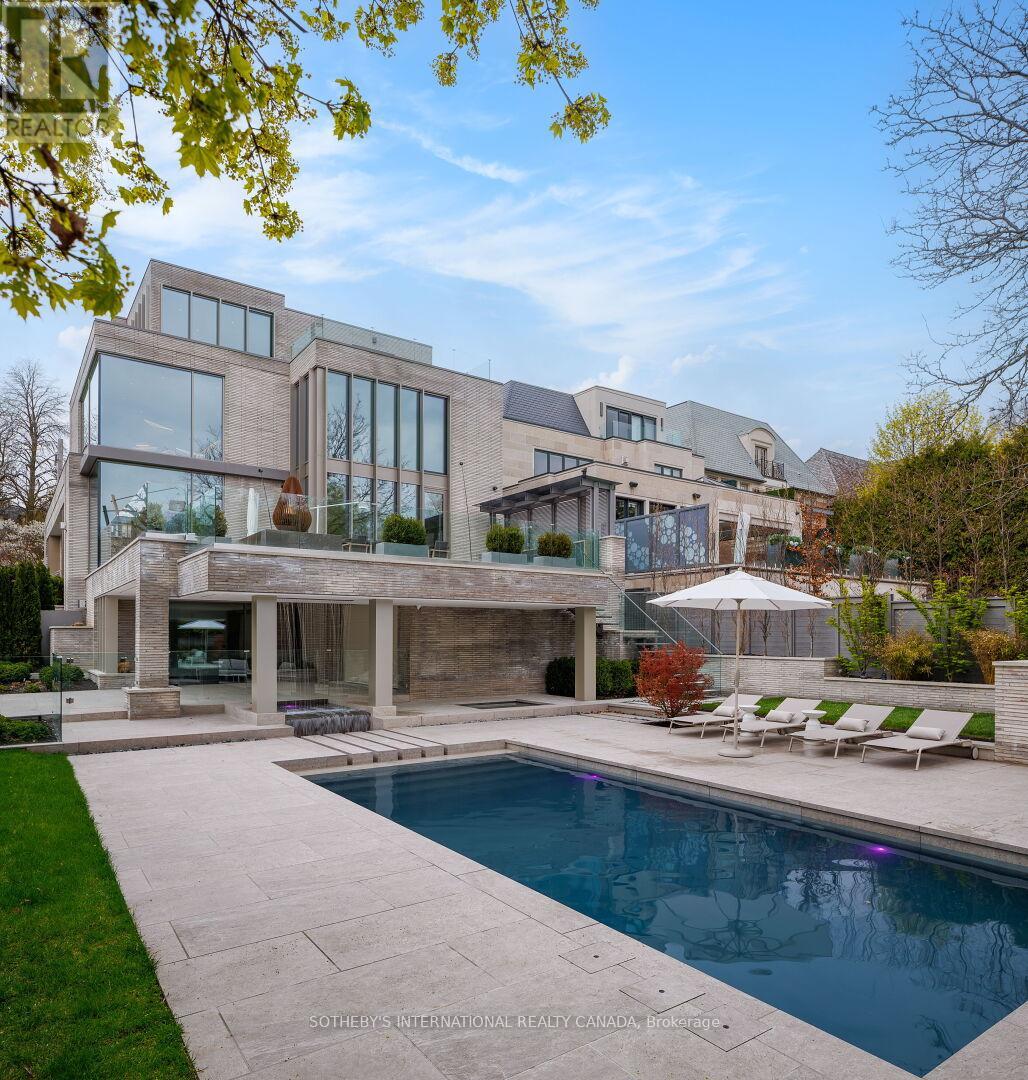 211 Dunvegan Road, Toronto, Ontario  M5P 2P3 - Photo 2 - C13097606