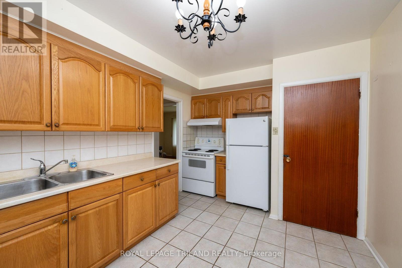 160 Wellesley Crescent, London East, Ontario  N5V 1J7 - Photo 7 - X13652356