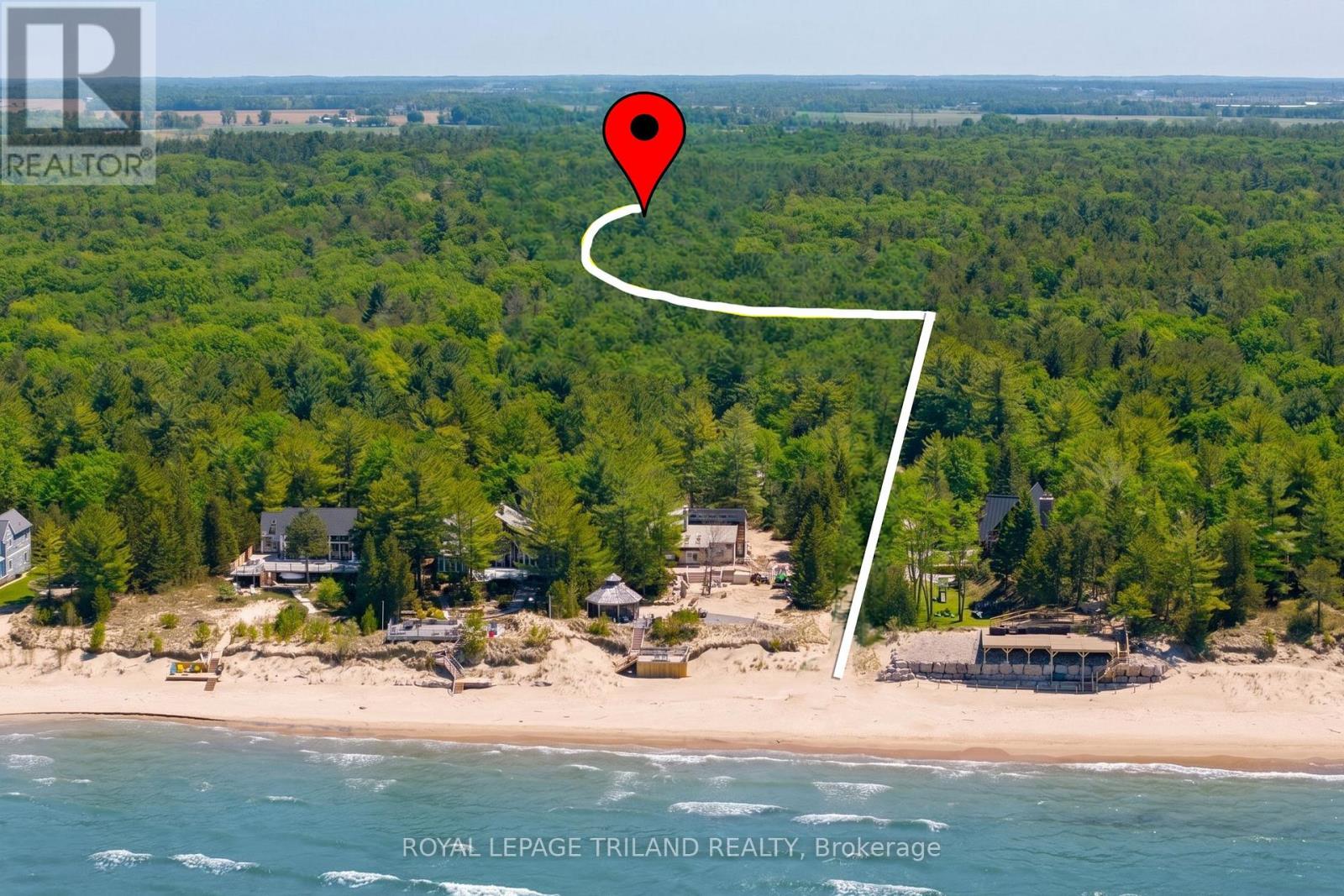 10498 Pinetree Drive, Lambton Shores, Ontario  N0M 1T0 - Photo 3 - X13652516