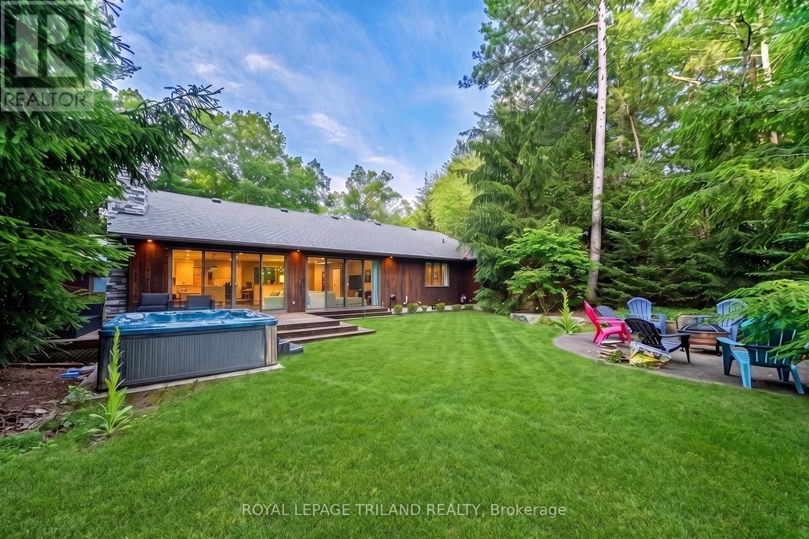 10498 Pinetree Drive, Lambton Shores, Ontario  N0M 1T0 - Photo 44 - X13652516