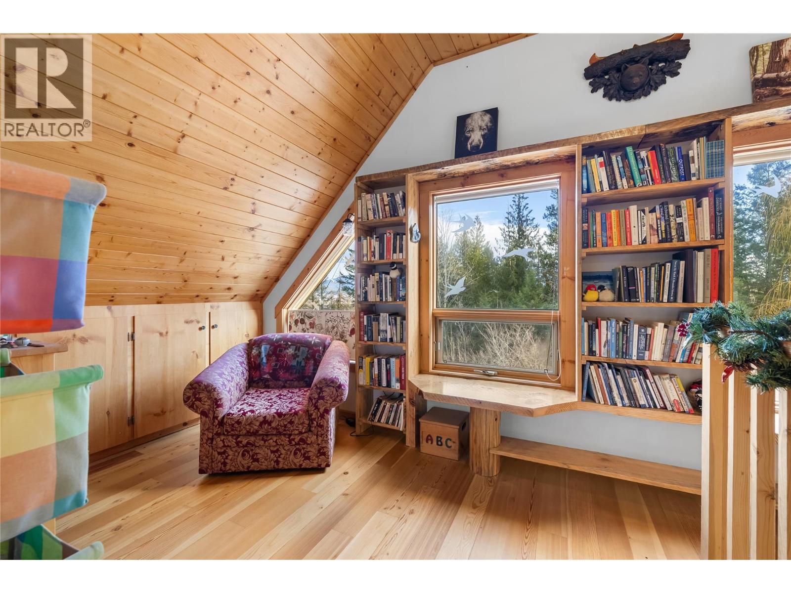2033 Smith Road, Creston, British Columbia  V0B 1G7 - Photo 63 - 10370988