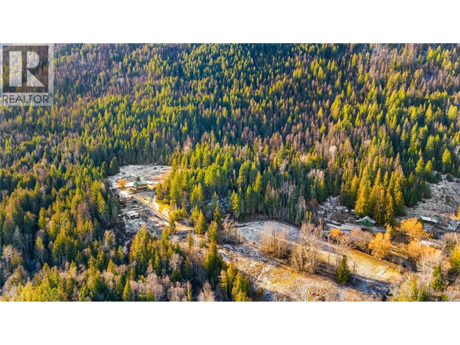 2033 Smith Road, Creston, British Columbia  V0B 1G7 - Photo 70 - 10370988
