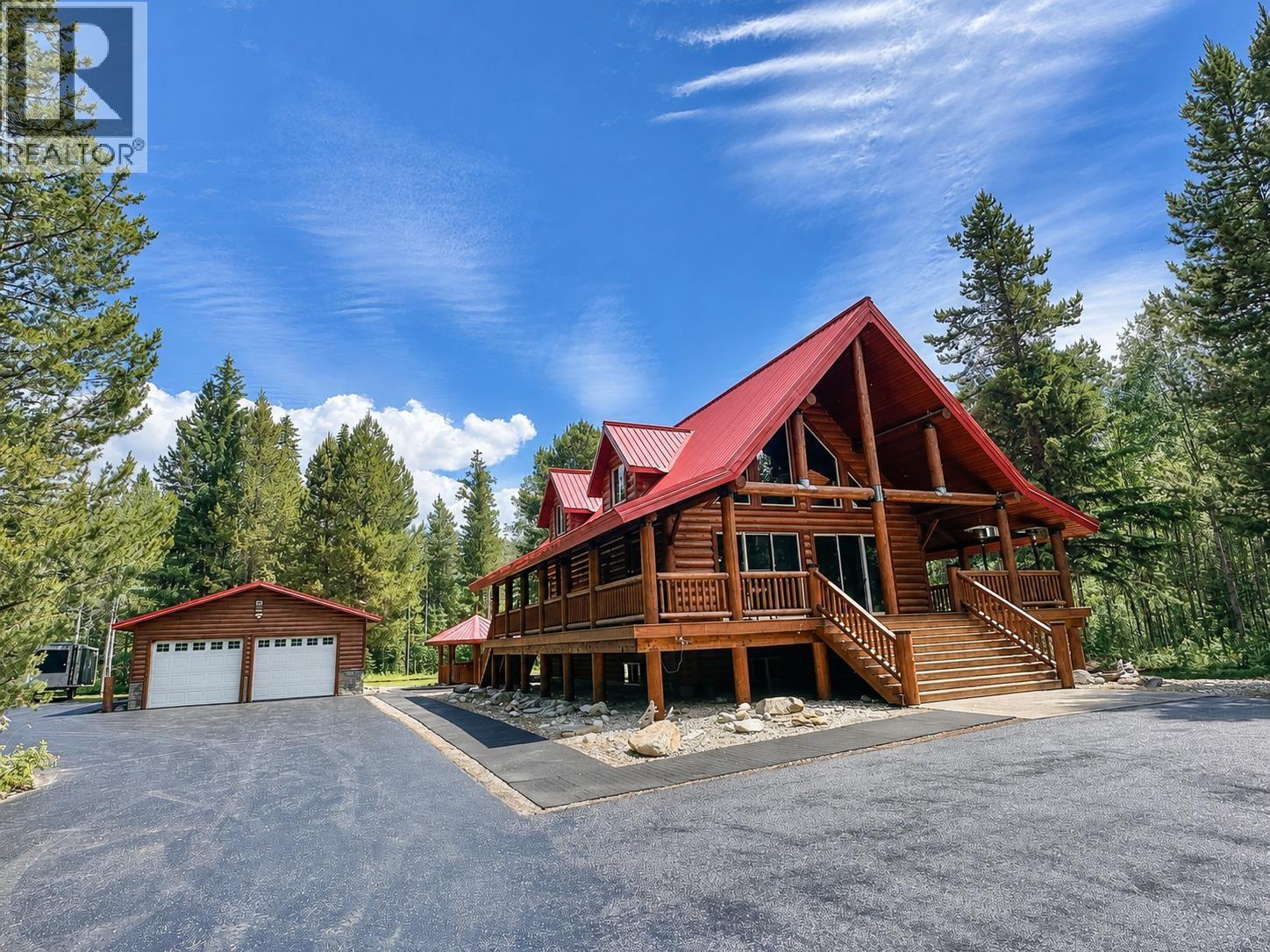 1180 Cranberry Lake Road, Valemount, British Columbia  V0E 2Z0 - Photo 1 - R3069383