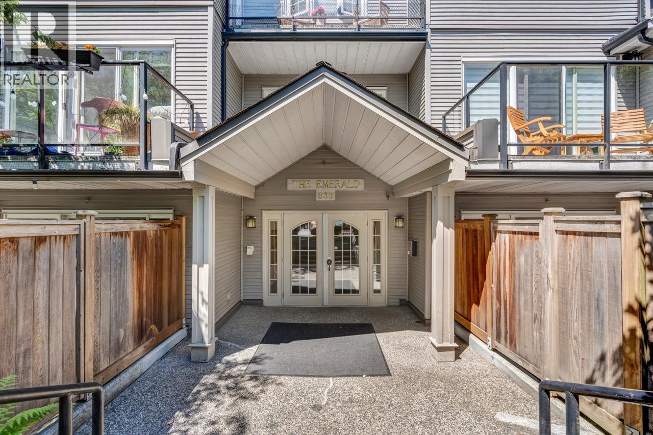 204 833 W 16TH AVENUE, Vancouver, British Columbia