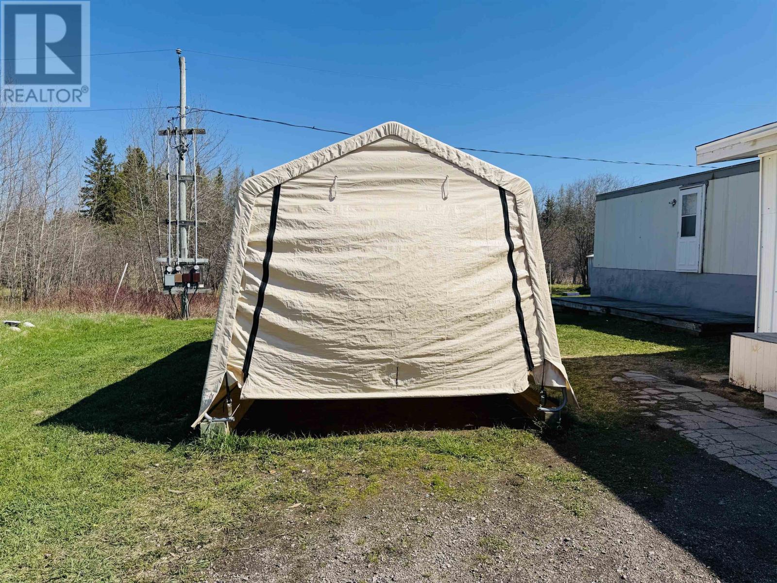 2 27 Minnitaki Rd, Dryden, Ontario  P0V 2E0 - Photo 5 - TB2601236