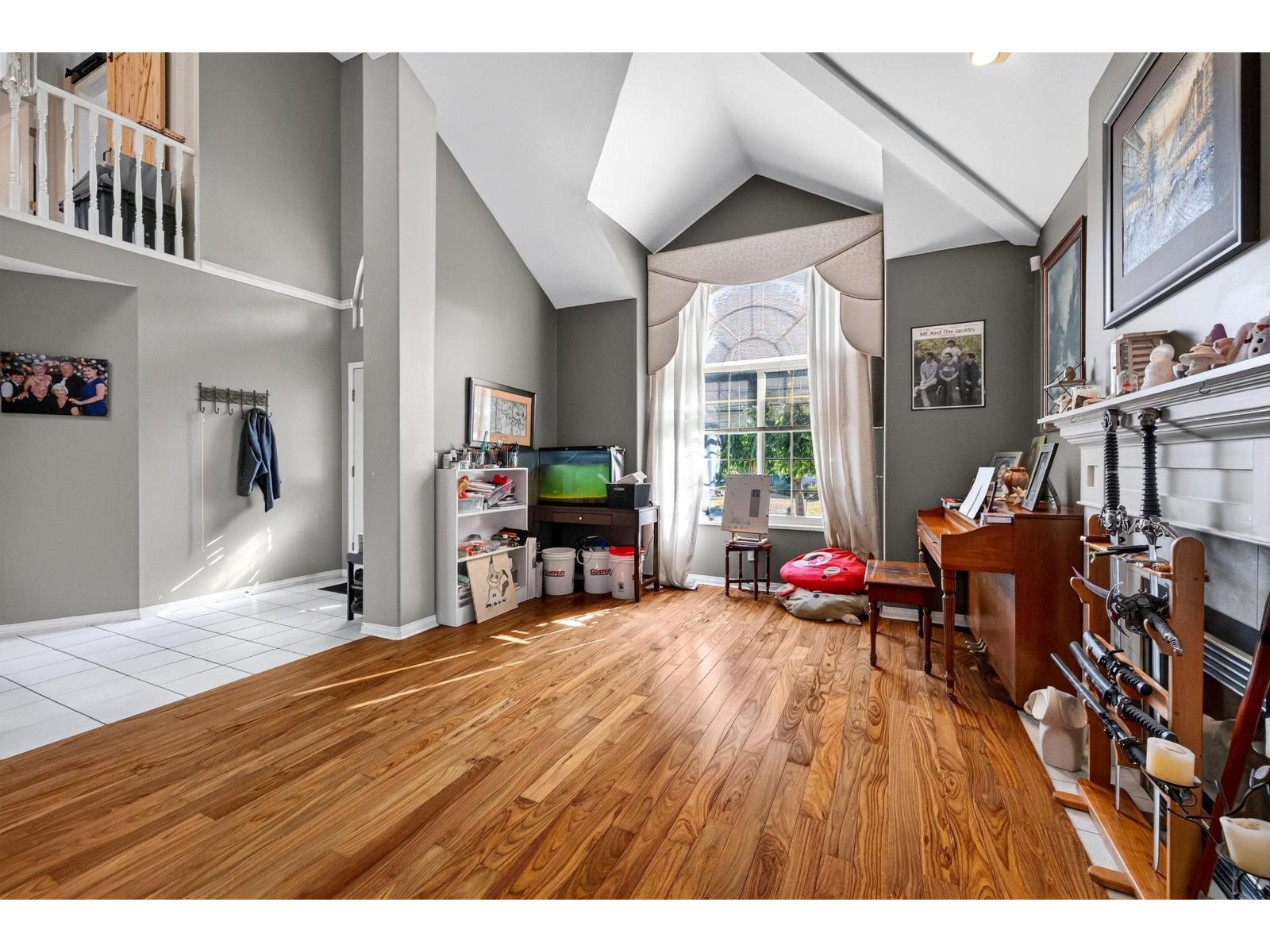 6455 188a Street, Surrey, British Columbia  V3S 8V3 - Photo 8 - R3153804