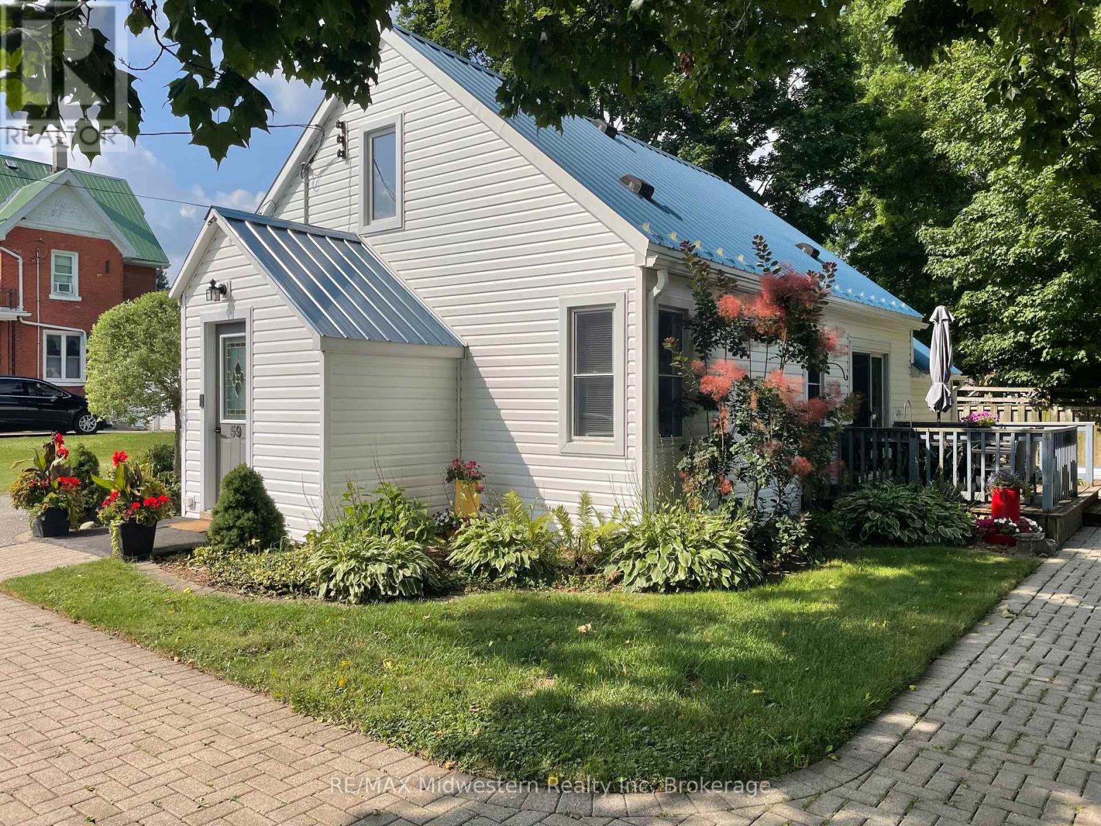 59 Flora Street, Huron East, Ontario  N0G 1H0 - Photo 1 - X13636362