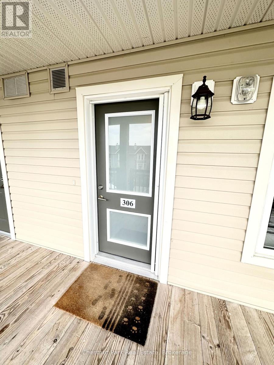 306 - 4 Cove Court, Collingwood, Ontario L9Y 0Y6 - Photo 2 - S13652548