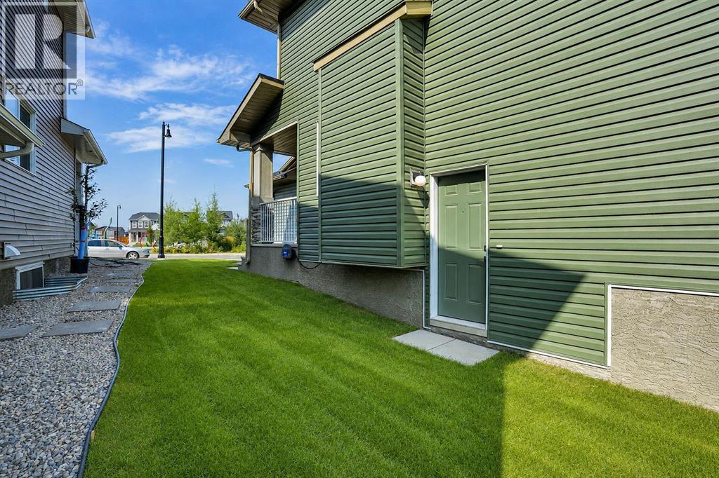 45 Dawson Gardens, Chestermere, Alberta  T1X 2R1 - Photo 35 - A2333374