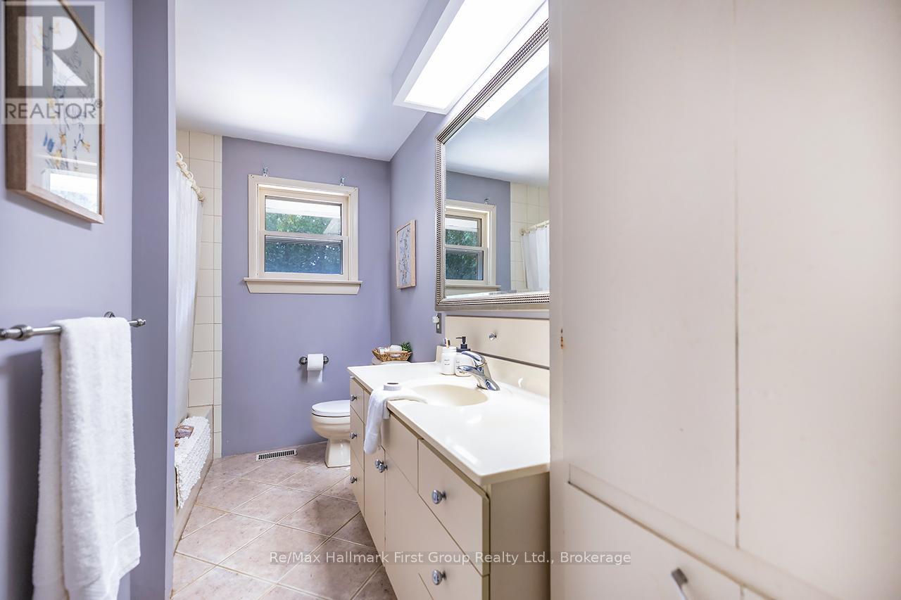 4818 Thornton Road N, Oshawa, Ontario  L1H 0T4 - Photo 18 - E13652440