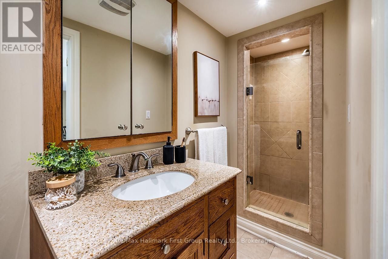 4818 Thornton Road N, Oshawa, Ontario  L1H 0T4 - Photo 23 - E13652440