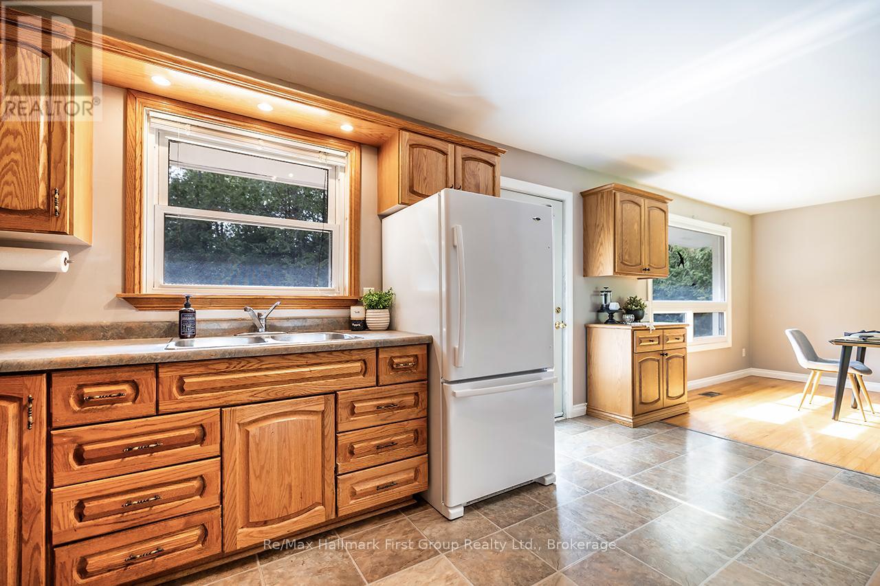 4818 Thornton Road N, Oshawa, Ontario  L1H 0T4 - Photo 8 - E13652440