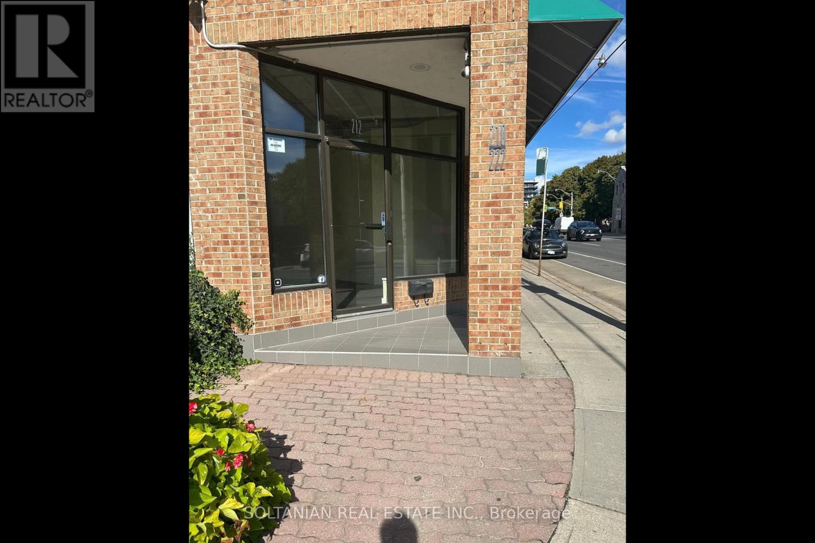 212 Avenue Road, Toronto (Annex), Ontario  M5R 2J4 - Photo 6 - C13652324