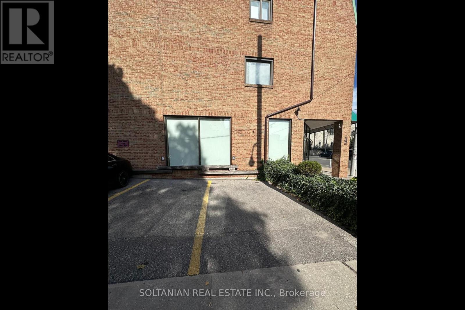 212 Avenue Road, Toronto (Annex), Ontario  M5R 2J4 - Photo 8 - C13652324