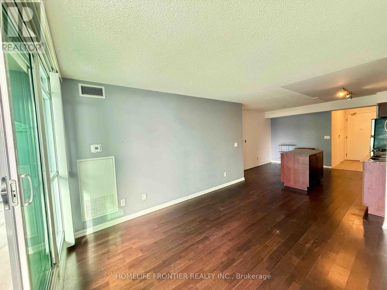 1075 - 209 Fort York Boulevard, Toronto, Ontario  M4V 4A1 - Photo 21 - C13652348