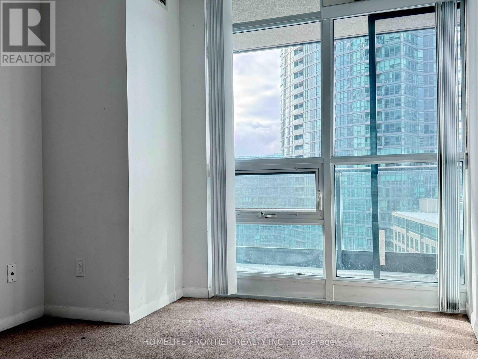 1075 - 209 Fort York Boulevard, Toronto, Ontario  M4V 4A1 - Photo 22 - C13652348