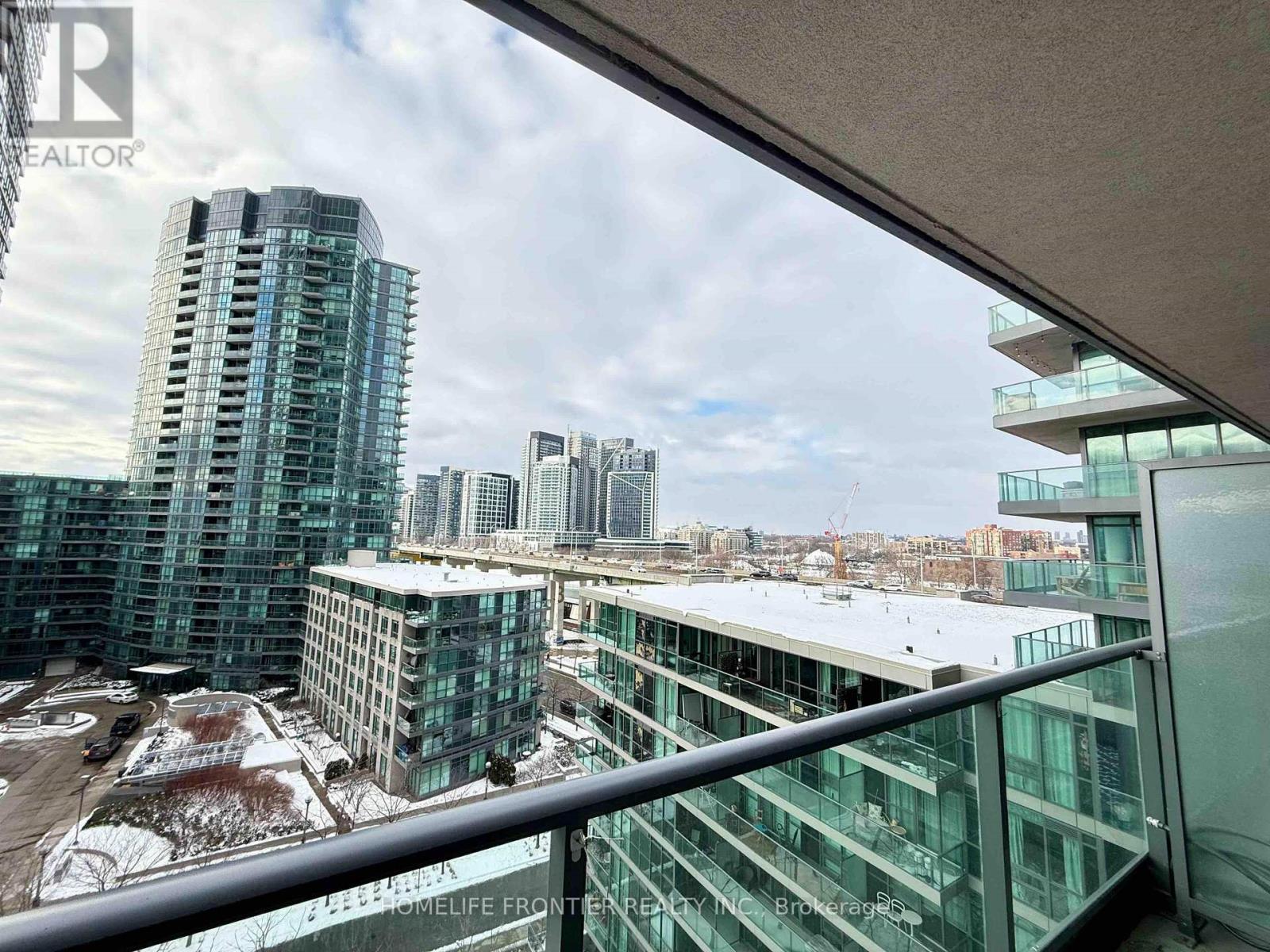 1075 - 209 Fort York Boulevard, Toronto, Ontario  M4V 4A1 - Photo 32 - C13652348