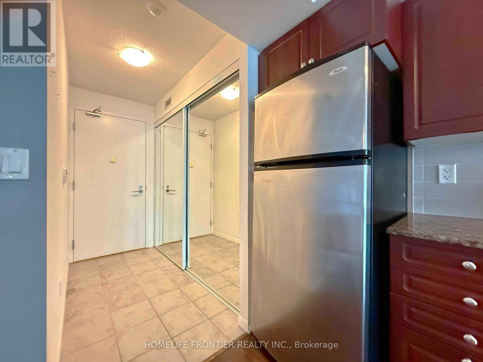 1075 - 209 Fort York Boulevard, Toronto, Ontario  M4V 4A1 - Photo 8 - C13652348