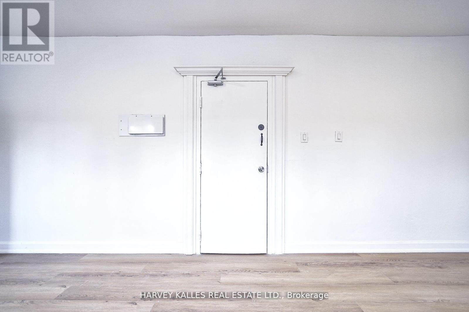 Unit 2 - 1046 Bathurst Street, Toronto (Annex), Ontario  M5R 3G7 - Photo 8 - C13652372