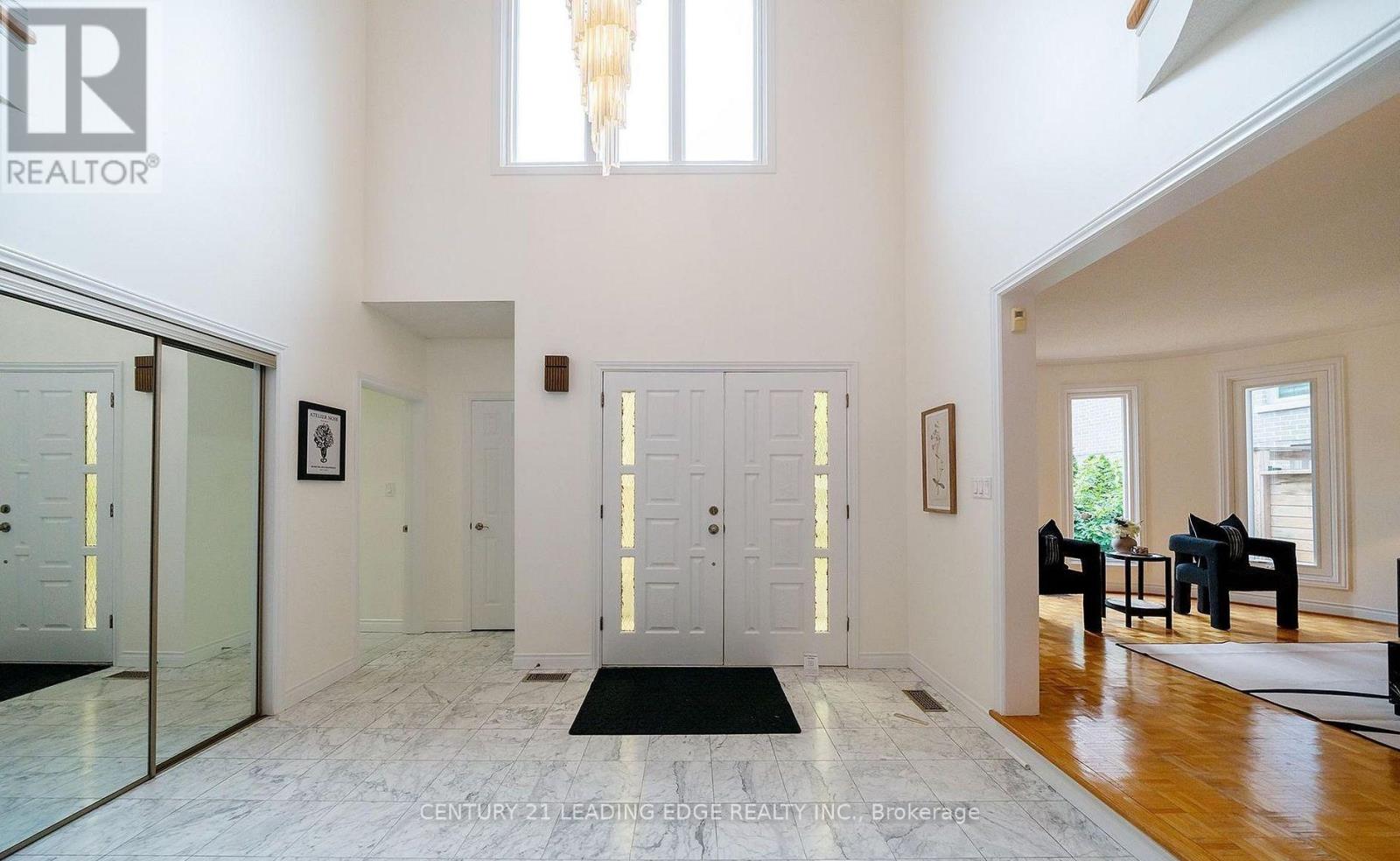 310 Holmes Avenue, Toronto, Ontario  M2N 4N3 - Photo 3 - C13652494
