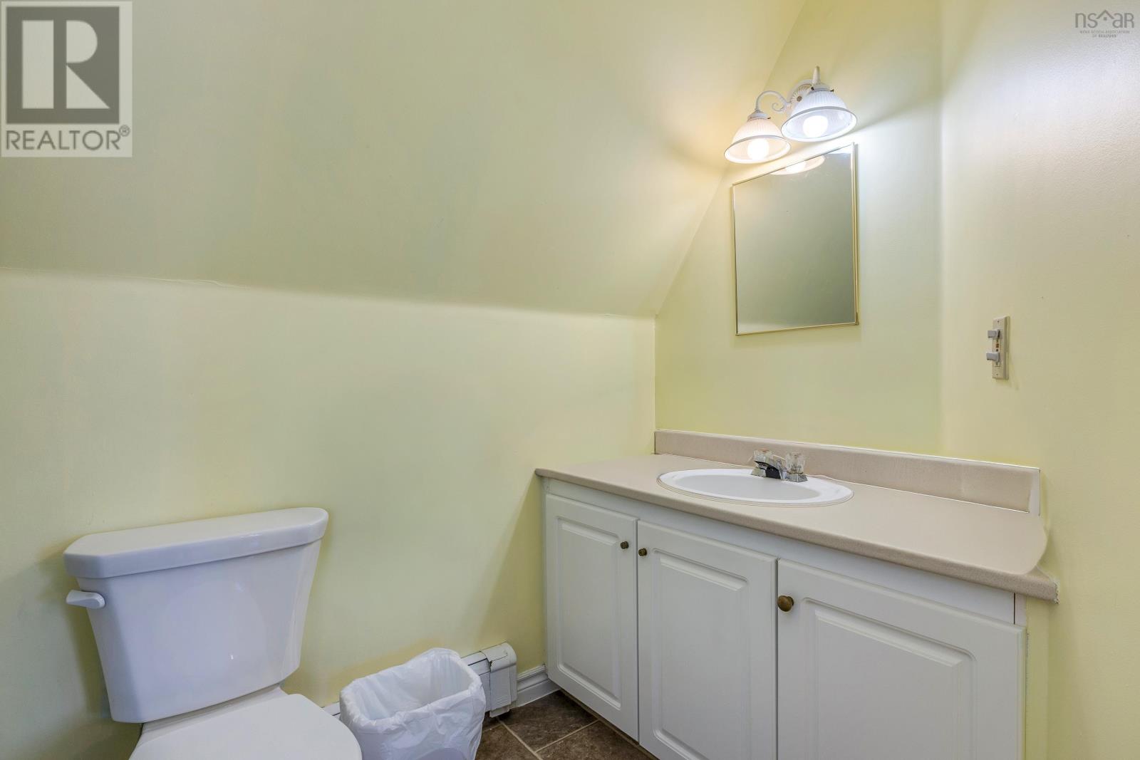 6090 Coburg Road, Halifax, Nova Scotia  B3H 1Z4 - Photo 38 - 202609505