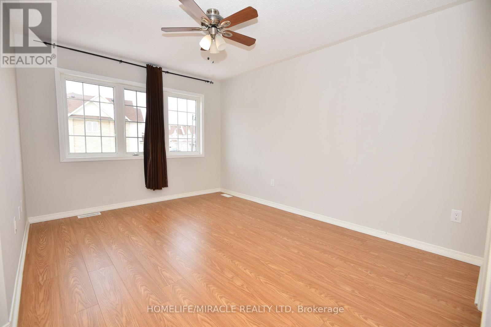 112 Mcbride Avenue, Clarington, Ontario  L1C 0J5 - Photo 15 - E13652320