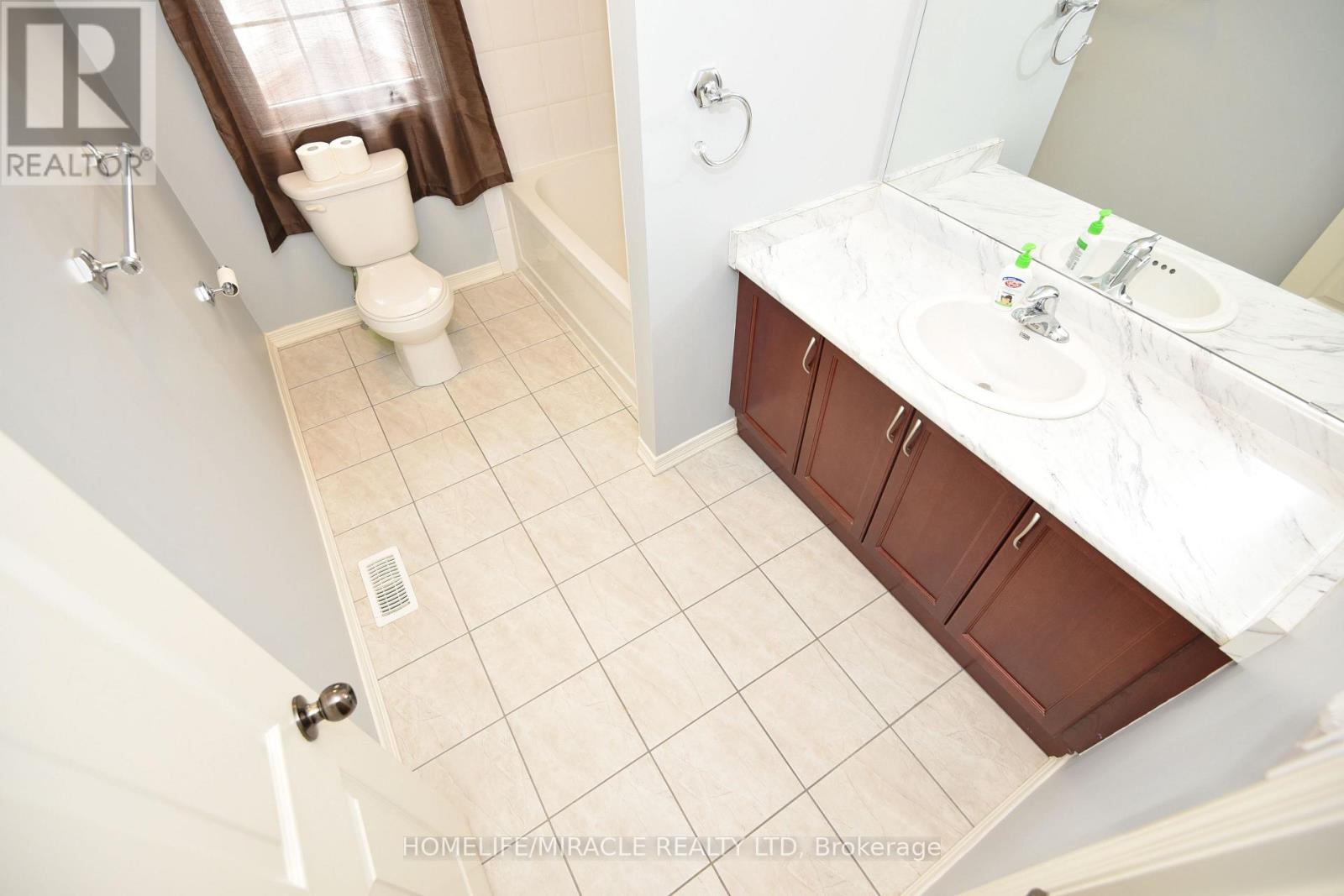 112 Mcbride Avenue, Clarington, Ontario  L1C 0J5 - Photo 30 - E13652320