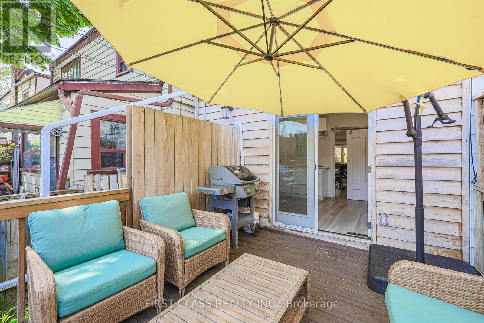 53 Aldridge Avenue, Toronto (Woodbine Corridor), Ontario  M4C 3W3 - Photo 25 - E13652422