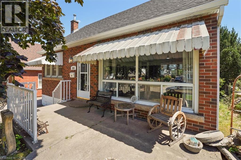 233 Auburn Avenue, Hamilton, Ontario  L8K 3B7 - Photo 3 - 40852617