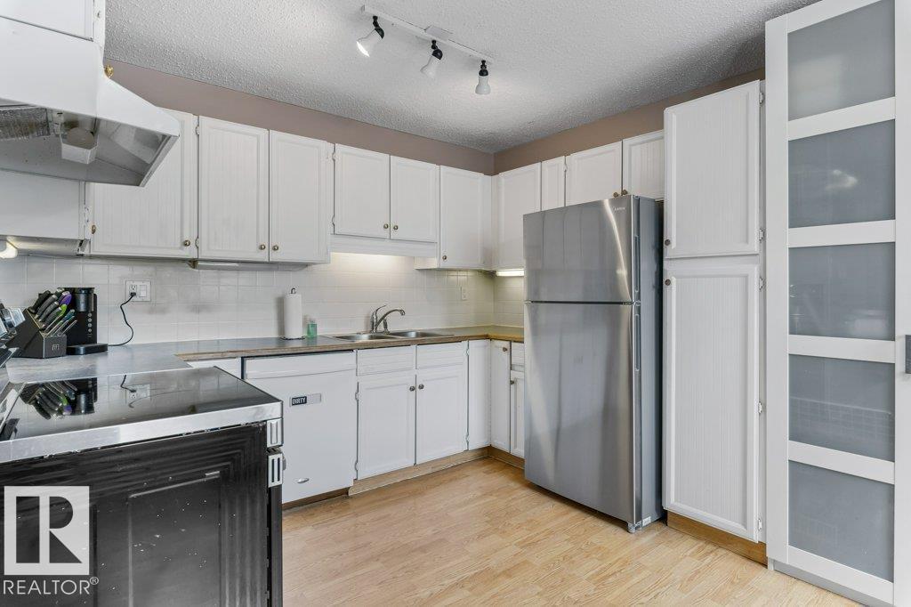3237 132a Av NW, Edmonton, Alberta  T5A 3K4 - Photo 7 - E4502738