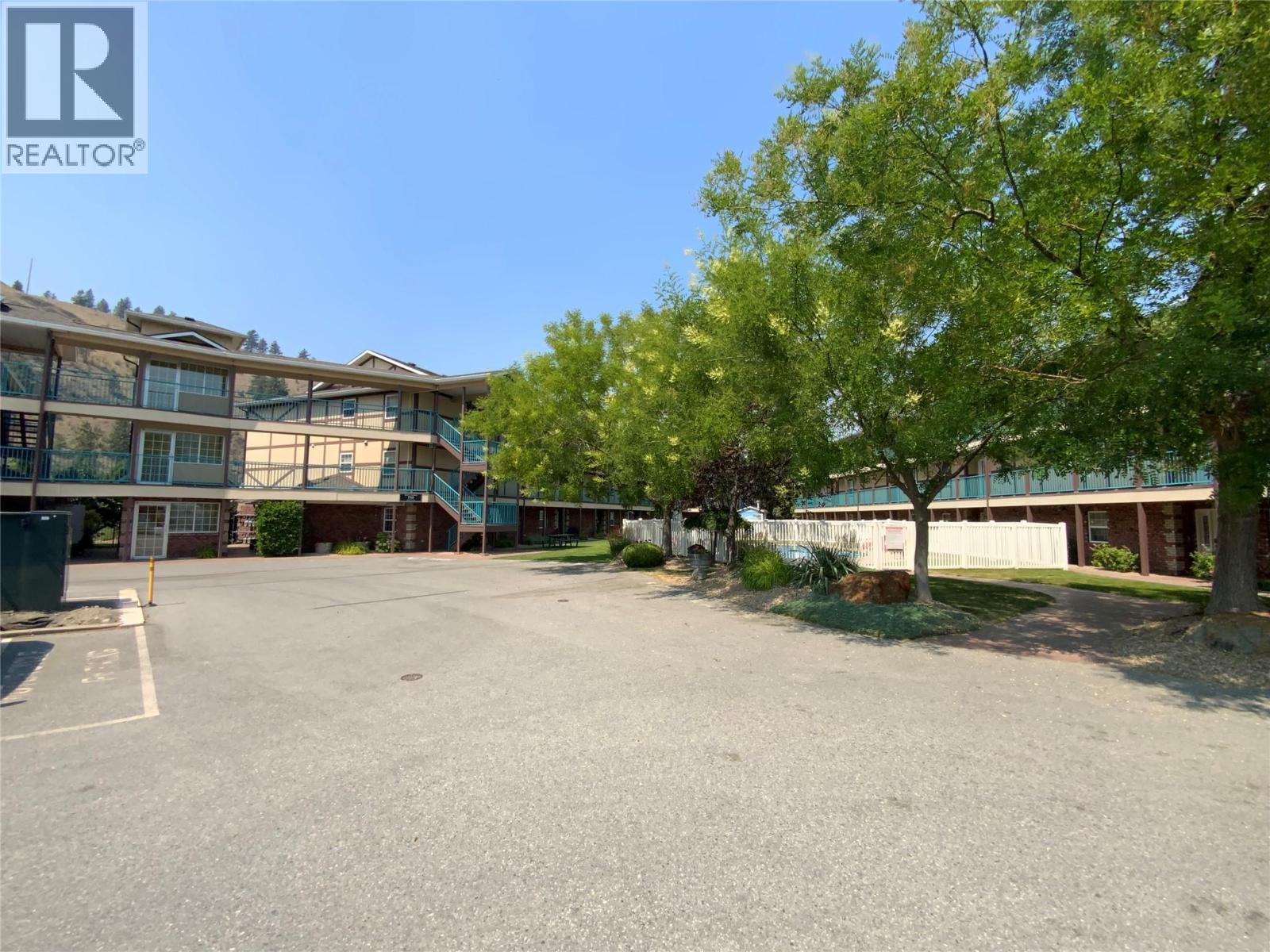 750 Railway Lane Unit# 28, Okanagan Falls, British Columbia V0H 1R0 - Photo 2 - 10395693
