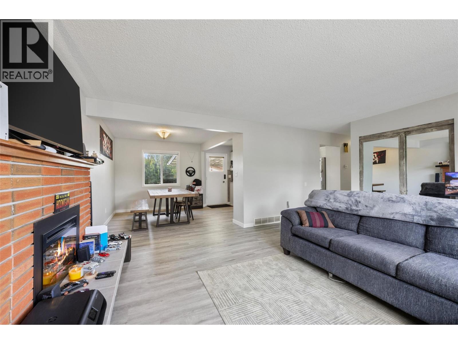 634 Patricia Avenue, Kamloops, British Columbia V2B 7M3 - Photo 5 - 10397167