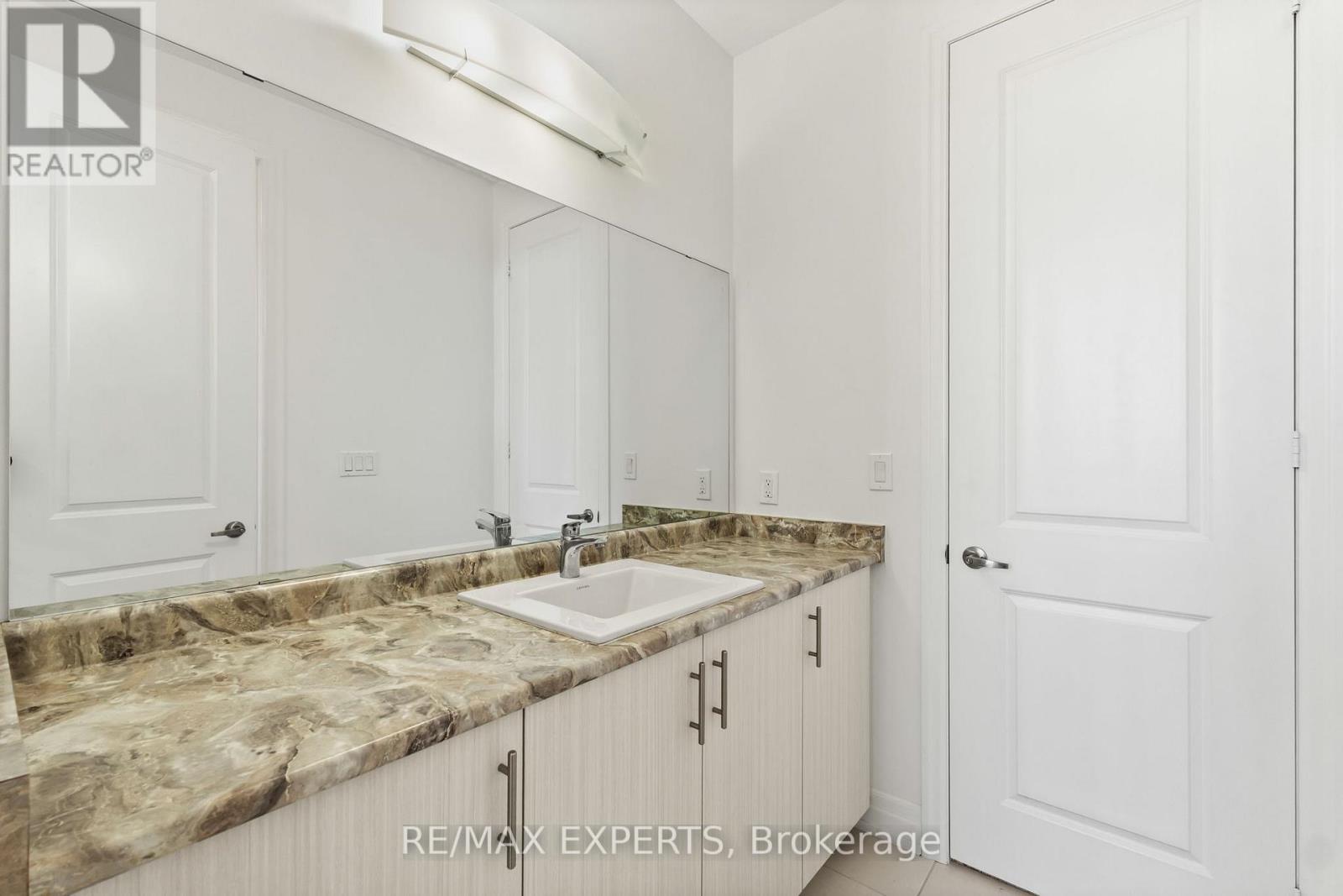 17 Red Rose Lane, East Gwillimbury, Ontario  L9N 0V1 - Photo 30 - N13652414