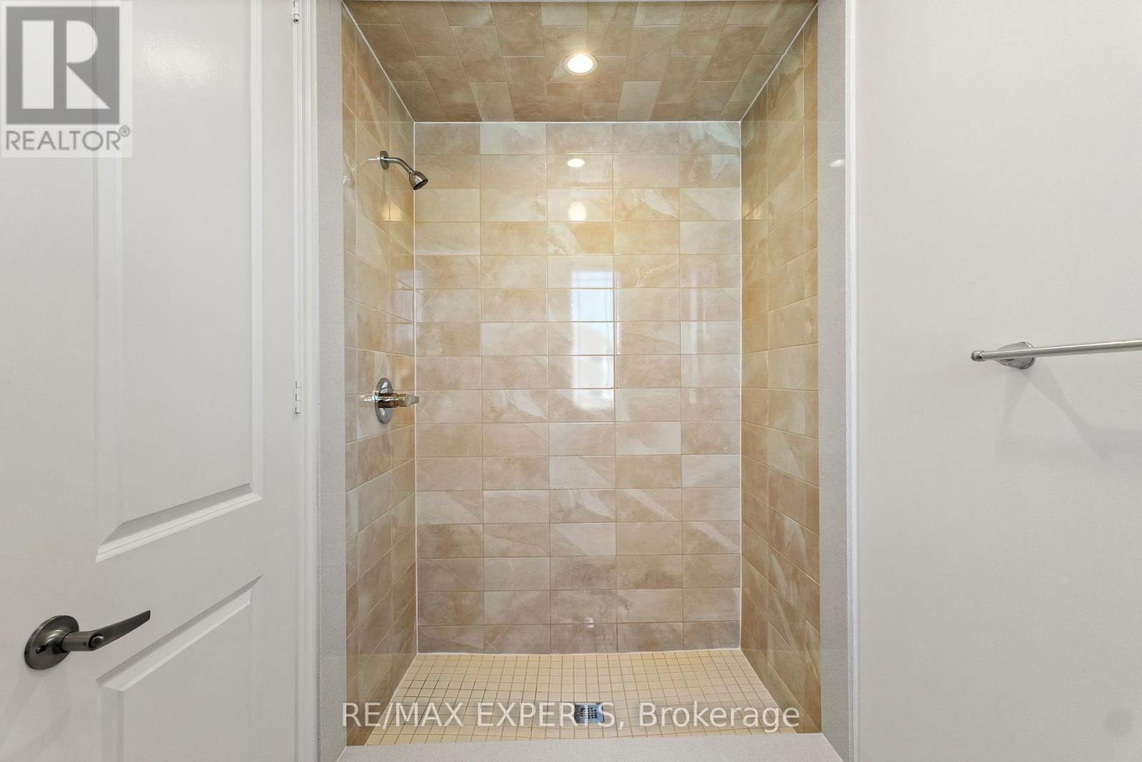 17 Red Rose Lane, East Gwillimbury, Ontario  L9N 0V1 - Photo 33 - N13652414