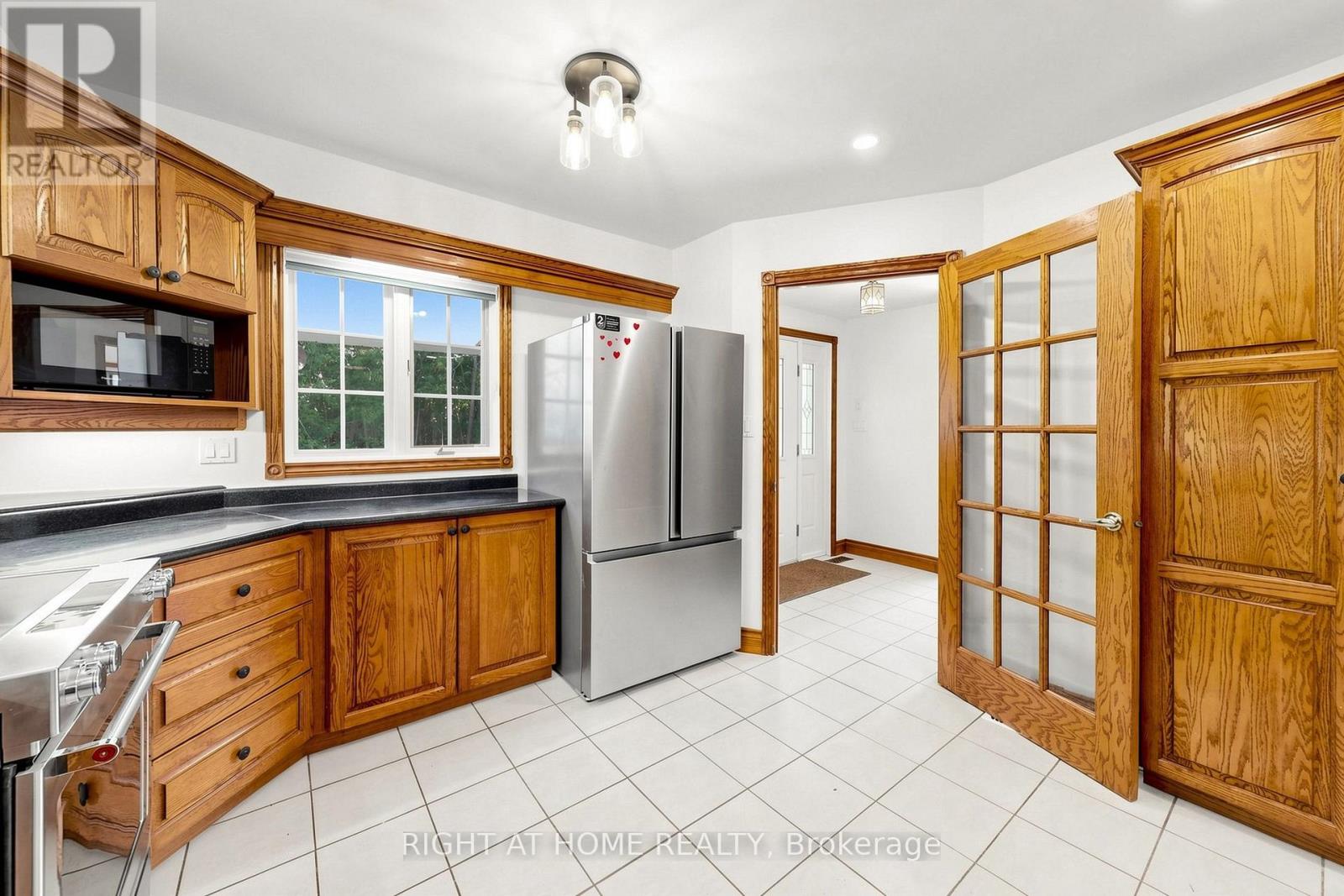 3016 Cole Road, East Gwillimbury, Ontario  L0G 1R0 - Photo 12 - N13652472