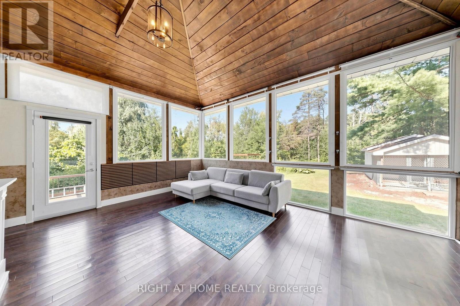 3016 Cole Road, East Gwillimbury, Ontario  L0G 1R0 - Photo 14 - N13652472