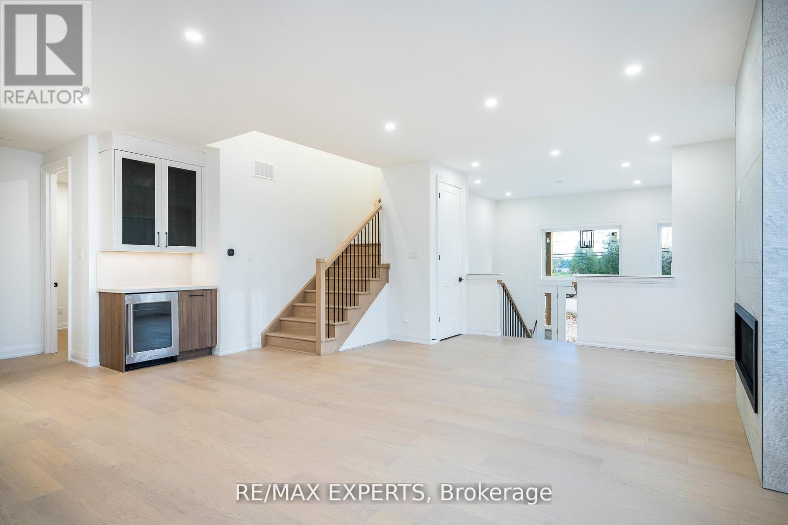 506 Golf Course Road, Wasaga Beach, Ontario  L9Z 1S5 - Photo 15 - S13652330