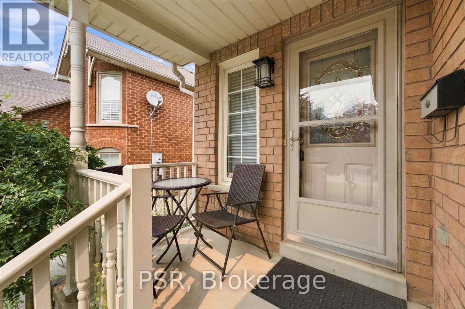 7 Bradwick Court, Caledon, Ontario  L7C 1C9 - Photo 4 - W13647280