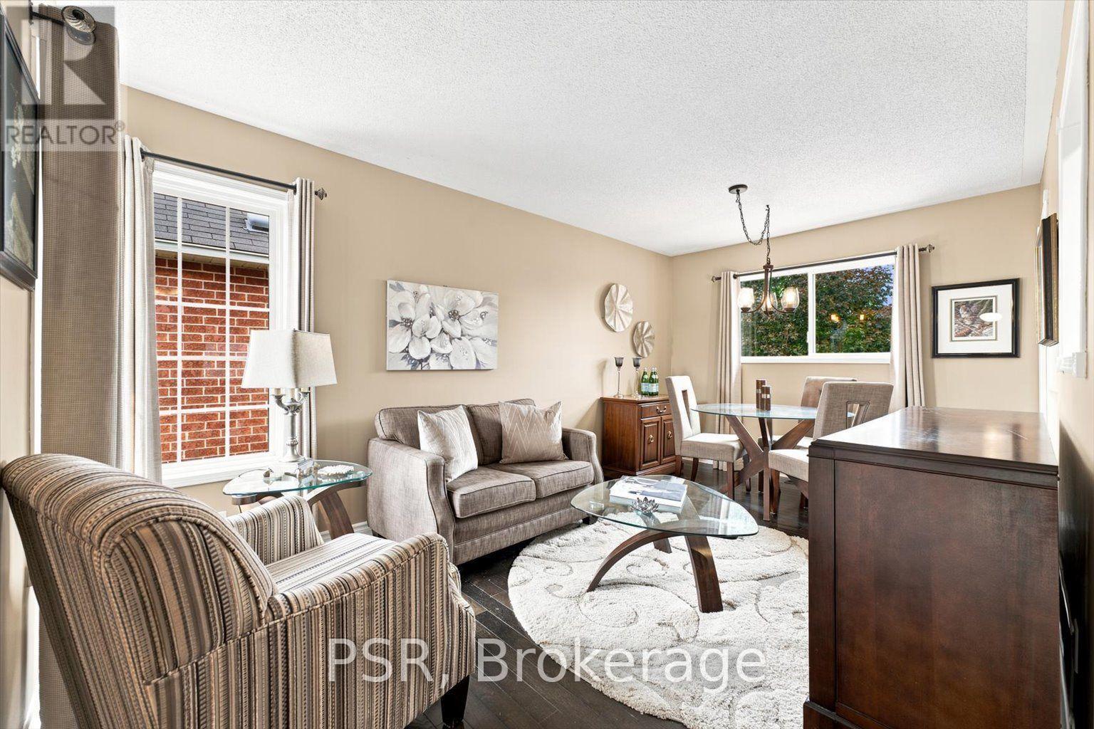 7 Bradwick Court, Caledon, Ontario  L7C 1C9 - Photo 5 - W13647280