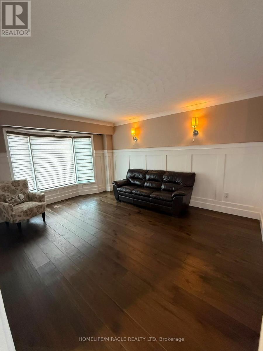 2133 Heidi Avenue, Burlington, Ontario  L7M 3P4 - Photo 7 - W13652336