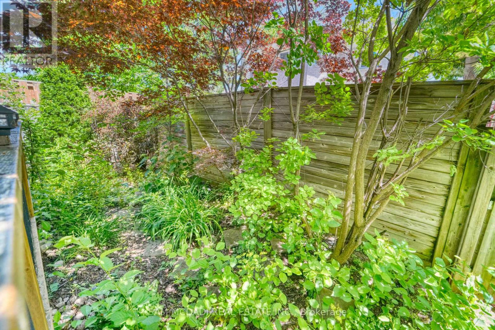 1514 Portsmouth Place, Mississauga, Ontario  L5M 7W1 - Photo 37 - W13652360