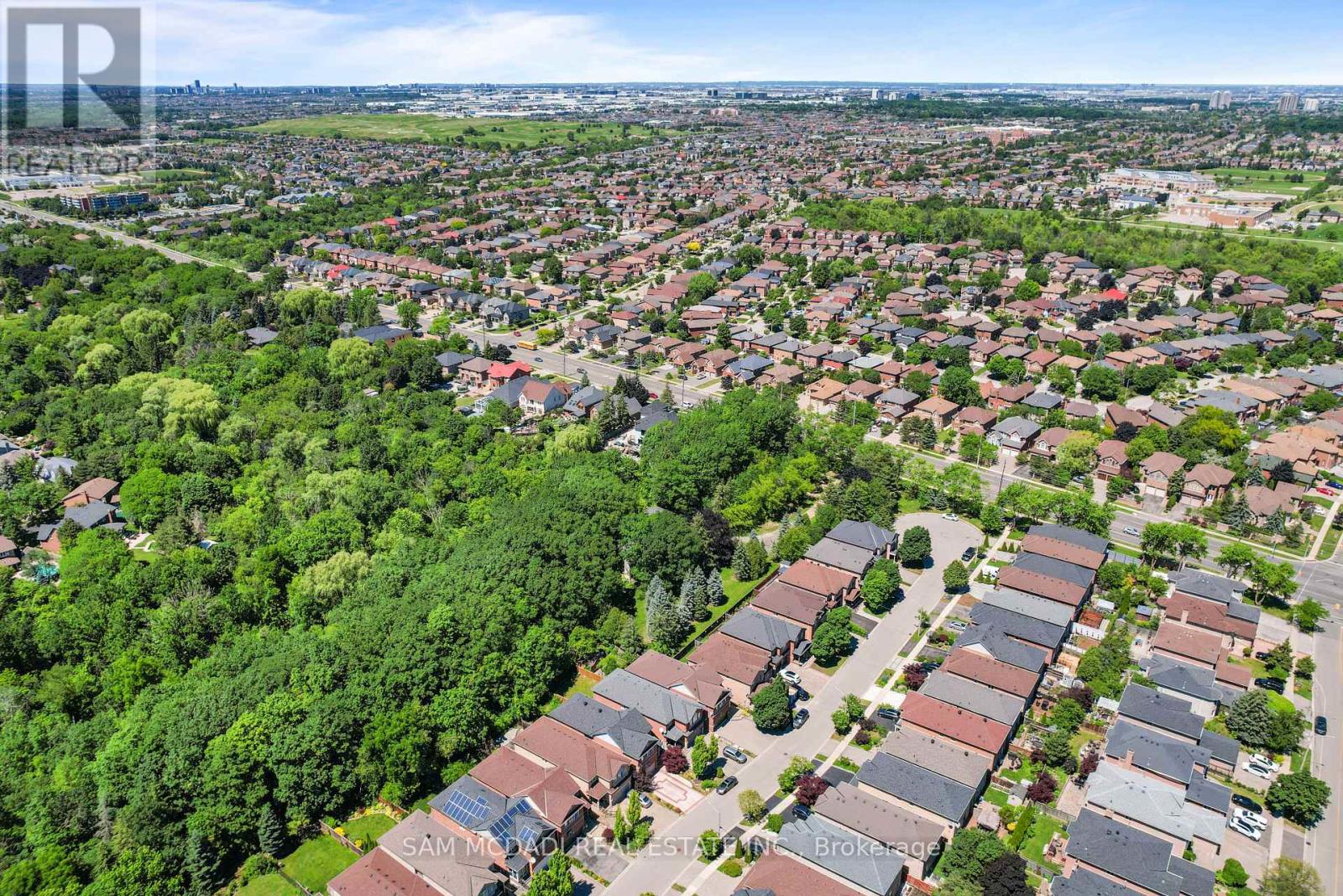1514 Portsmouth Place, Mississauga, Ontario  L5M 7W1 - Photo 39 - W13652360