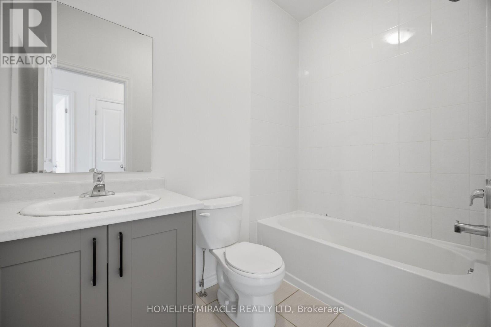 19 Donald Ficht Crescent, Brampton, Ontario  L9Z 1E1 - Photo 30 - W13652366