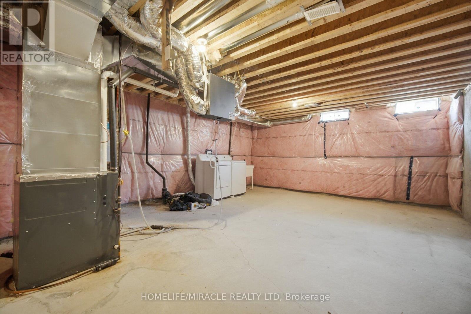 19 Donald Ficht Crescent, Brampton, Ontario  L9Z 1E1 - Photo 35 - W13652366